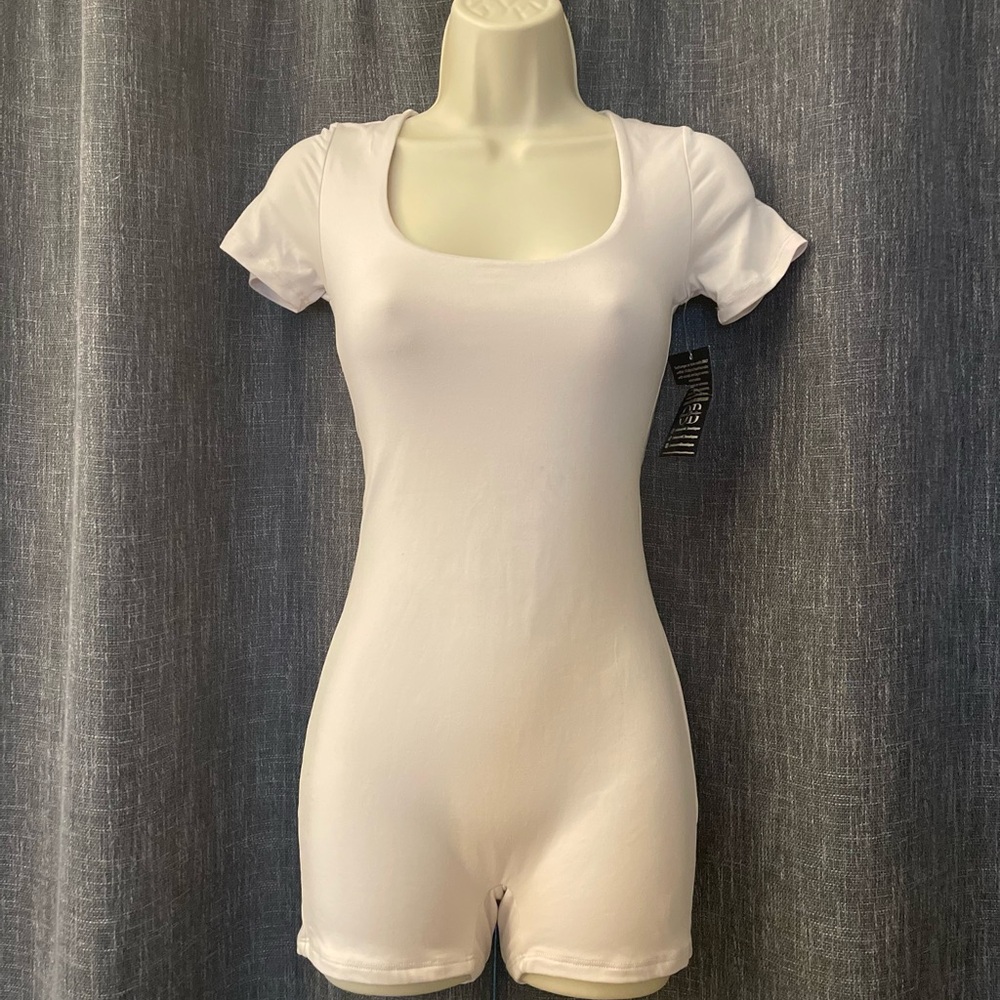 BEIGE Short Sleeve Bodysuit